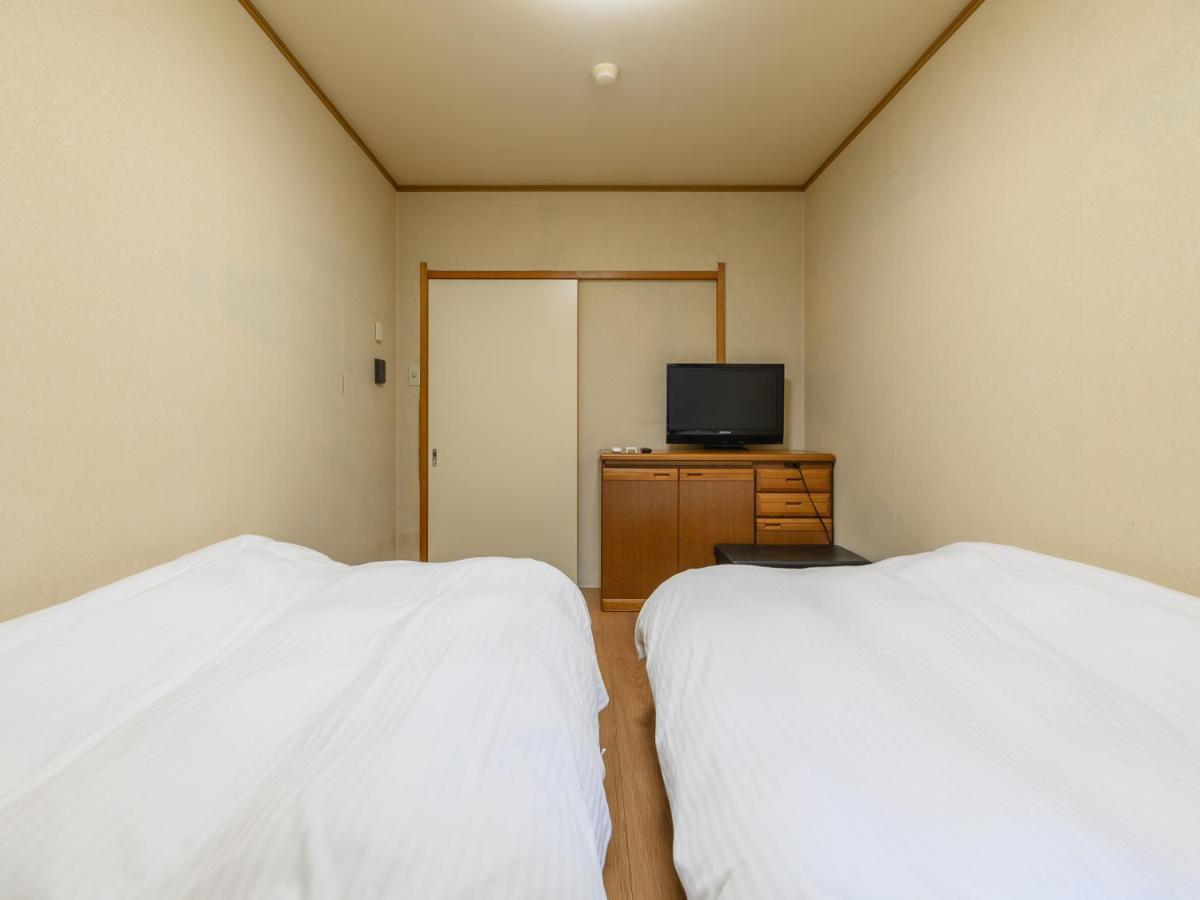 Tabist Tatsumi Business Hotel Matsusaka Ngoại thất bức ảnh